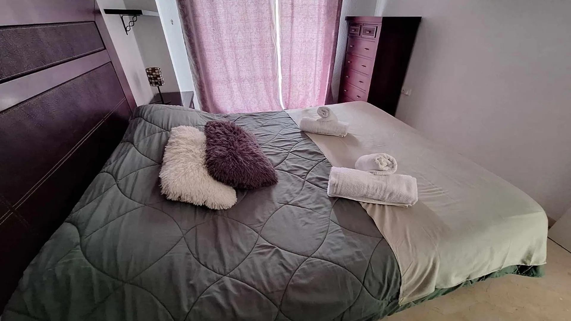 Apartamentos Jowi - Piso Amplio Y Familiar Benalmádena
